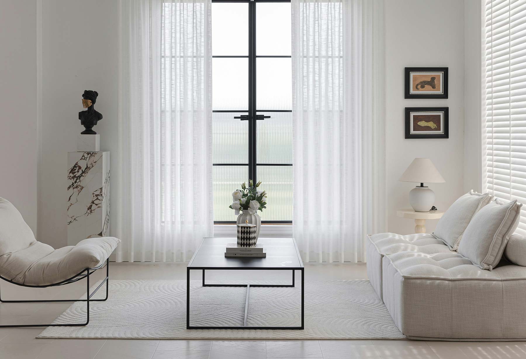 Latest curtain fabric trends for stylish comfortable and elegant home interiors Latest curtain fabric trends for stylish comfortable and elegant home interiors